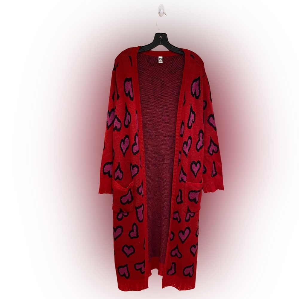 “It’s Fashion Metro” Cardigan
Size 3x
Worn once for a couple of hours
$25